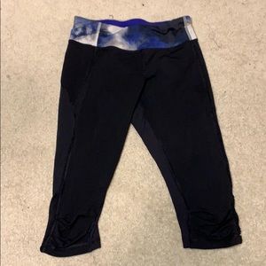 Lululemon Capris (4)